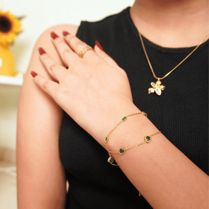 Ashara Emerald Droplet Bracelet