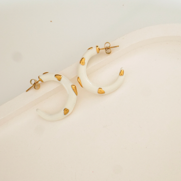 Sweetheart Gloss White & Gold Hoop Earrings – Ashara Jewels