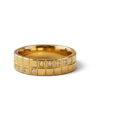 Luxe Grid Crystal Band Ring