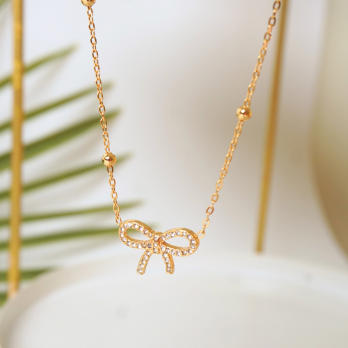 Dainty Crystal Bow Necklace – 18K gold-plated stainless steel necklace