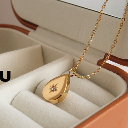 Aurelia Teardrop Diamond Necklace