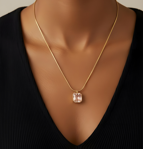 Rosélle Pendant Necklace – 18K gold-plated stainless steel pendant necklace