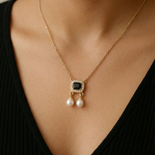 Ashara Noir Pearl Drop Necklace – 18K gold-plated brass necklace