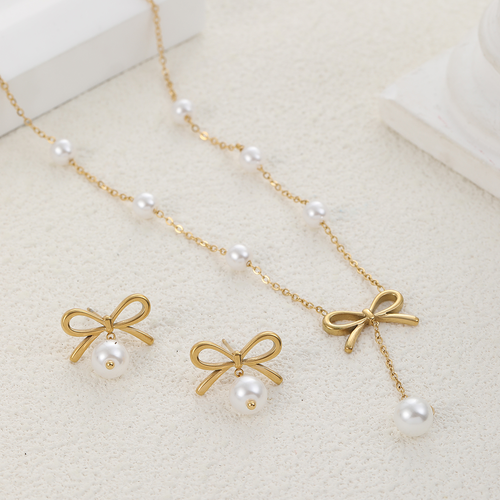 Pearl Bow Necklace & Earrings Set – 18K gold-plated stainless steel jewellery set