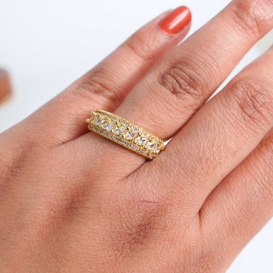 Regalia Spark Adjustable Gold-Plated Ring