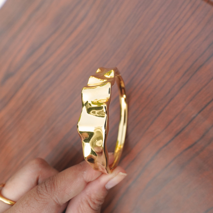 Ashara Molten Wave Bangle