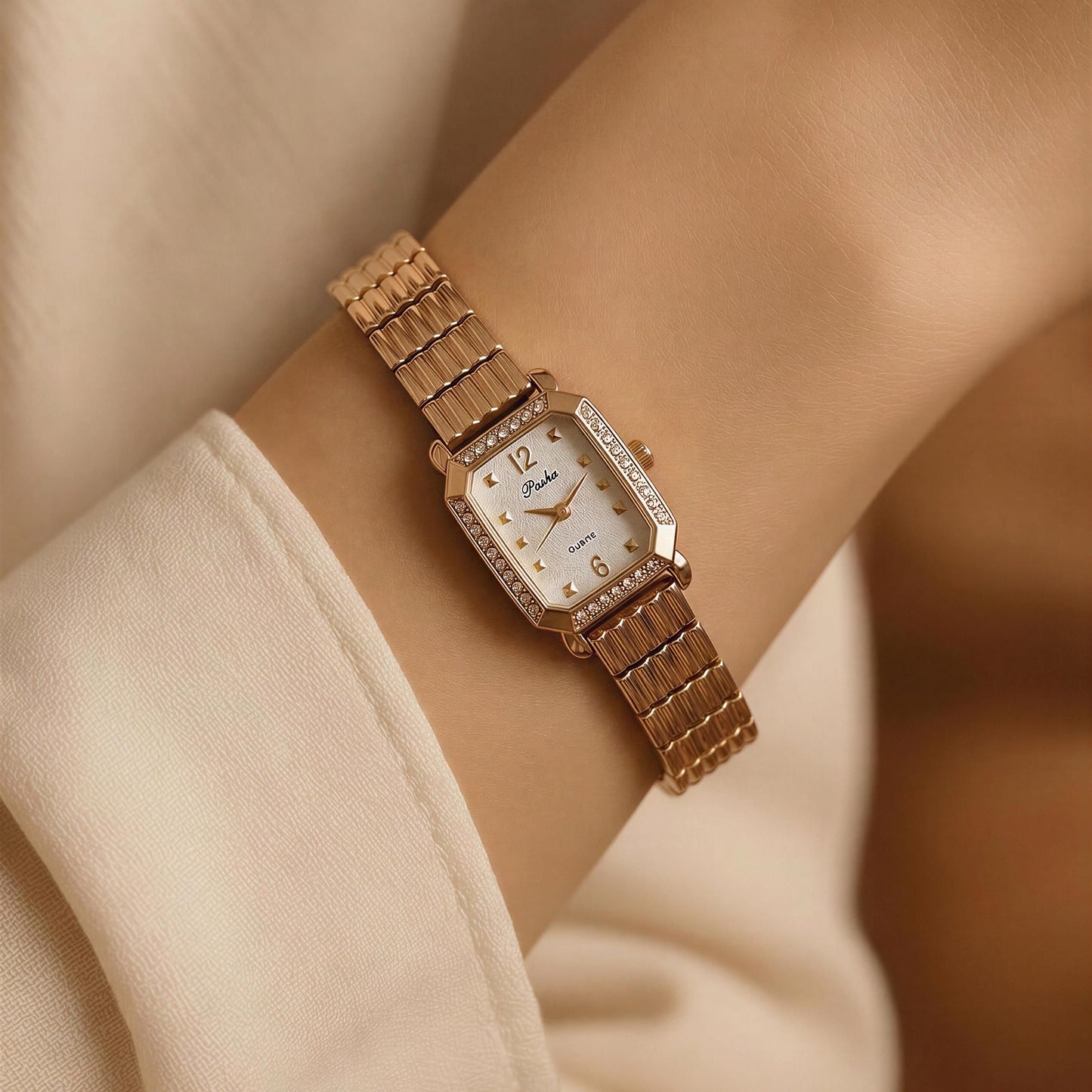 Elara Luxe Crystal Watch