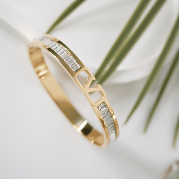 Ashara Iconic Embrace Bracelet