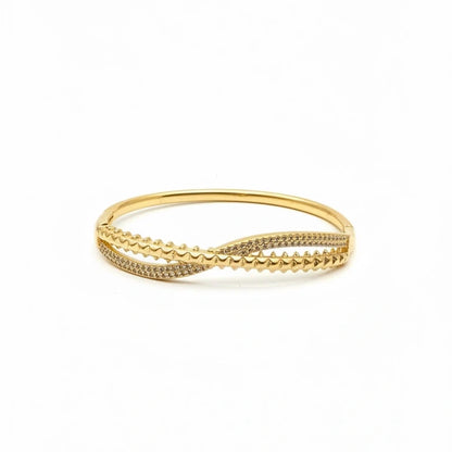 Luxe Ripple Criss-Cross Bangle