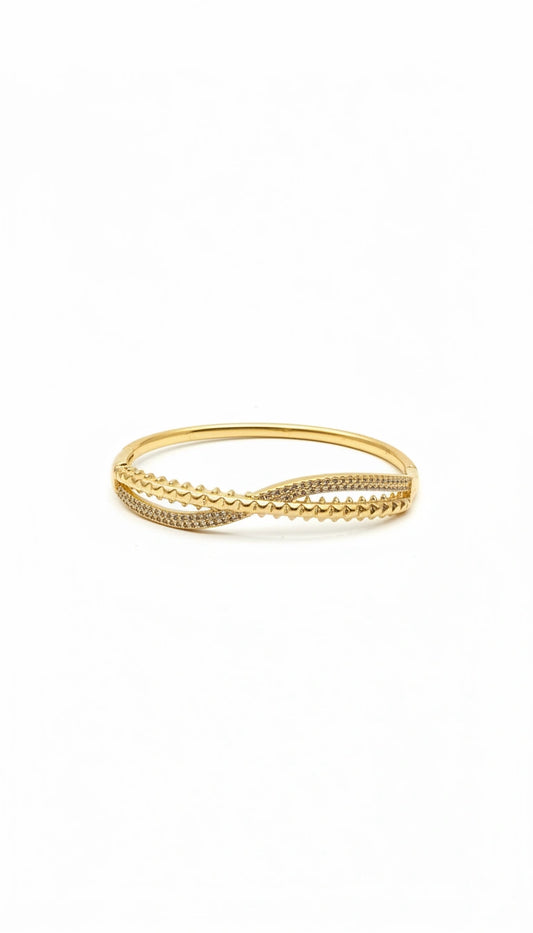 Luxe Ripple Criss-Cross Bangle