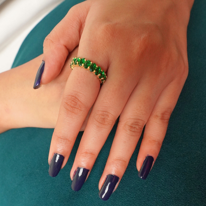 Ashara Emerald Aura Eternity Ring|Adjustable