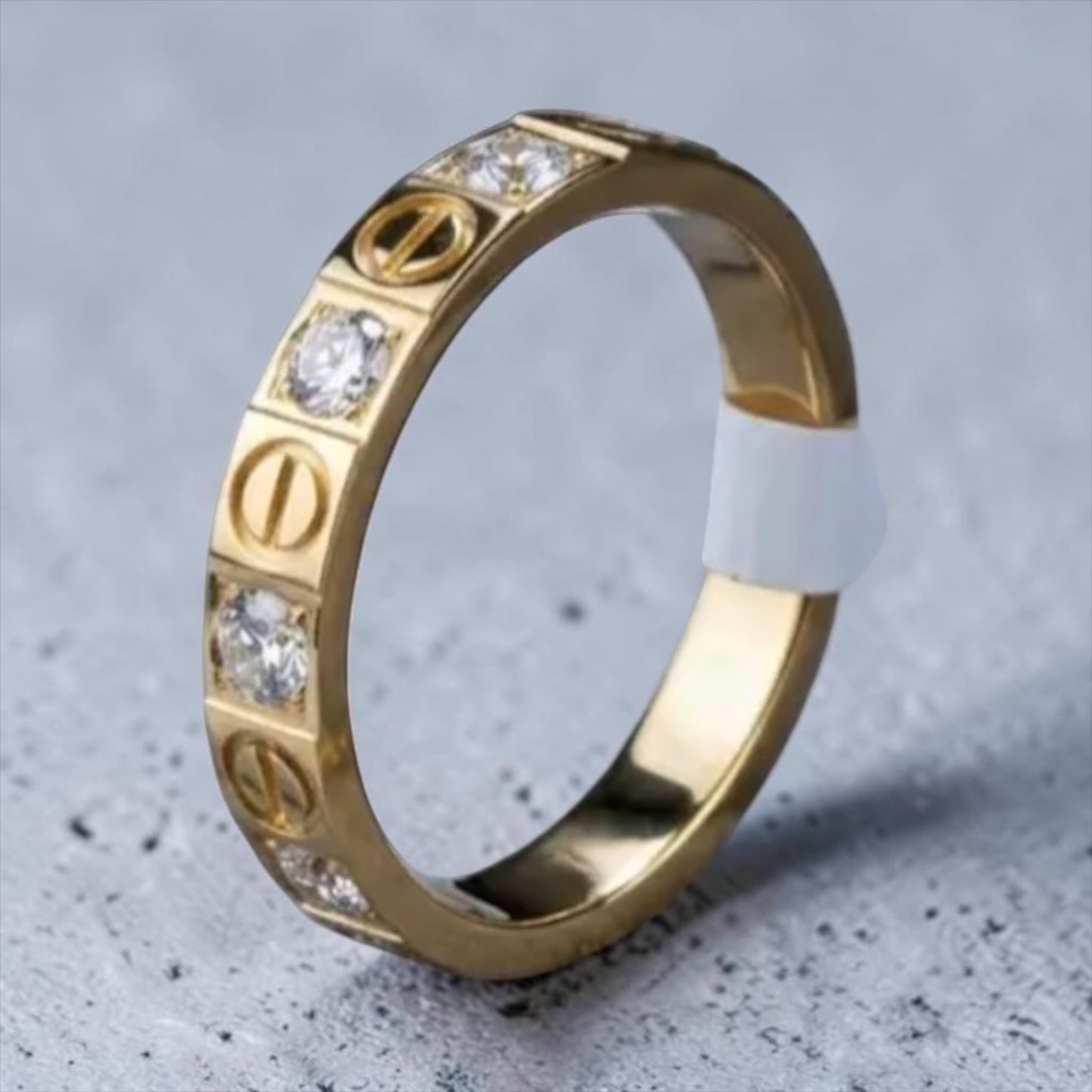 Elara Luxe Crystal Band Ring