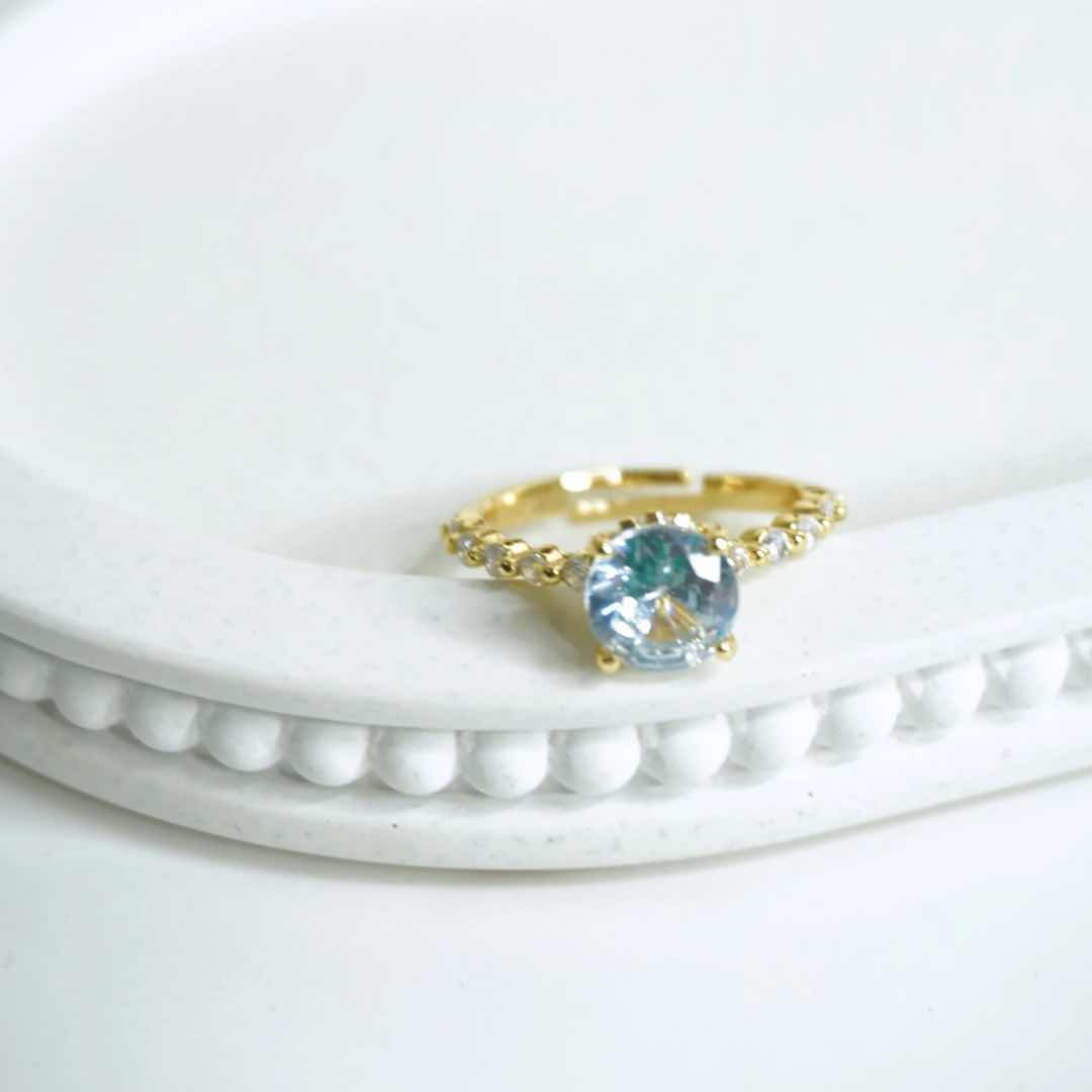 Crystal Glow Solitaire Ring
