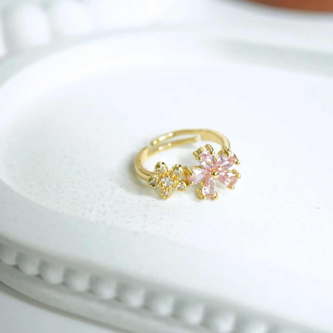 Blush Bloom Dual Flower Ring