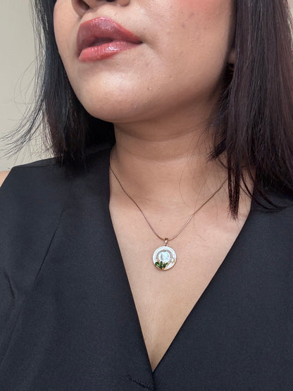 Ashara Circle of Bloom Pendant – 18K Gold-Plated