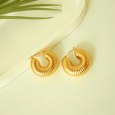 Cleo Ribbed Hoop Earrings