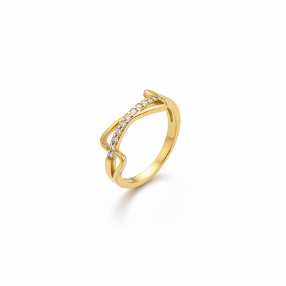 Seraphina Spark Gold Ring – 18K gold plated crisscross design with shimmering stones