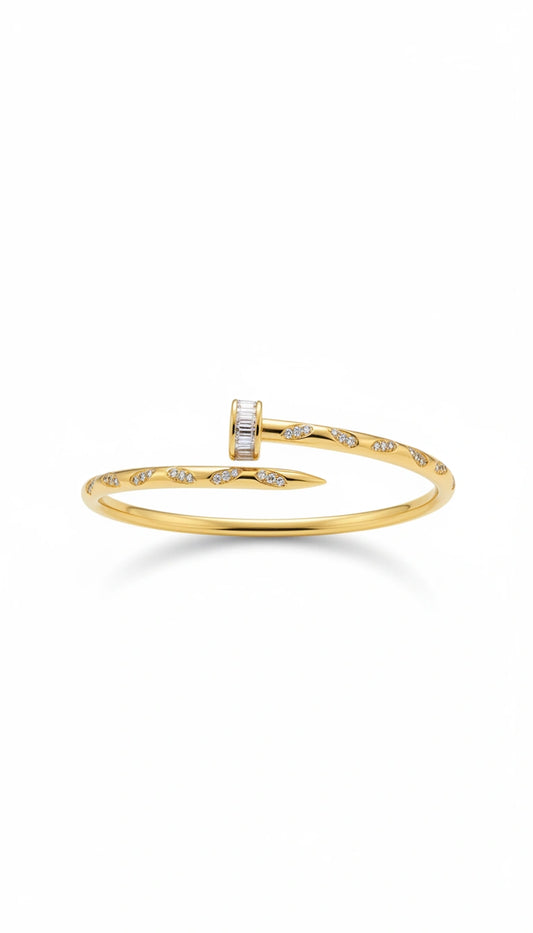 Nail Luxe Spiral Bracelet