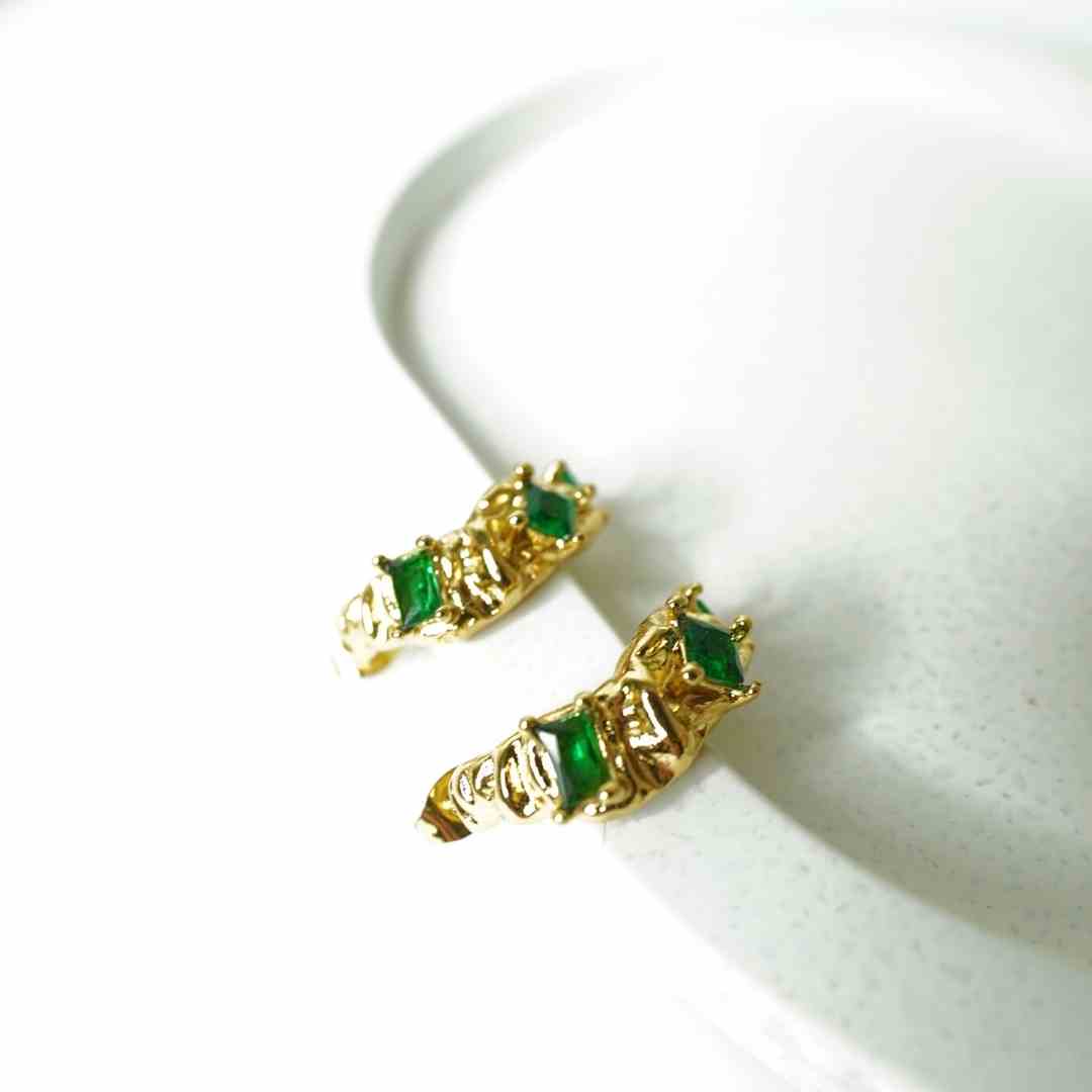 Emerald Luxe Molten Hoop Studs