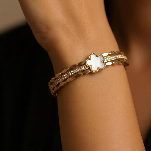 Clover Charm Luxe Bracelet – 18K gold-plated stainless steel bracelet