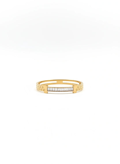 Regalia Baguette Bar Bracelet for tiny wrist