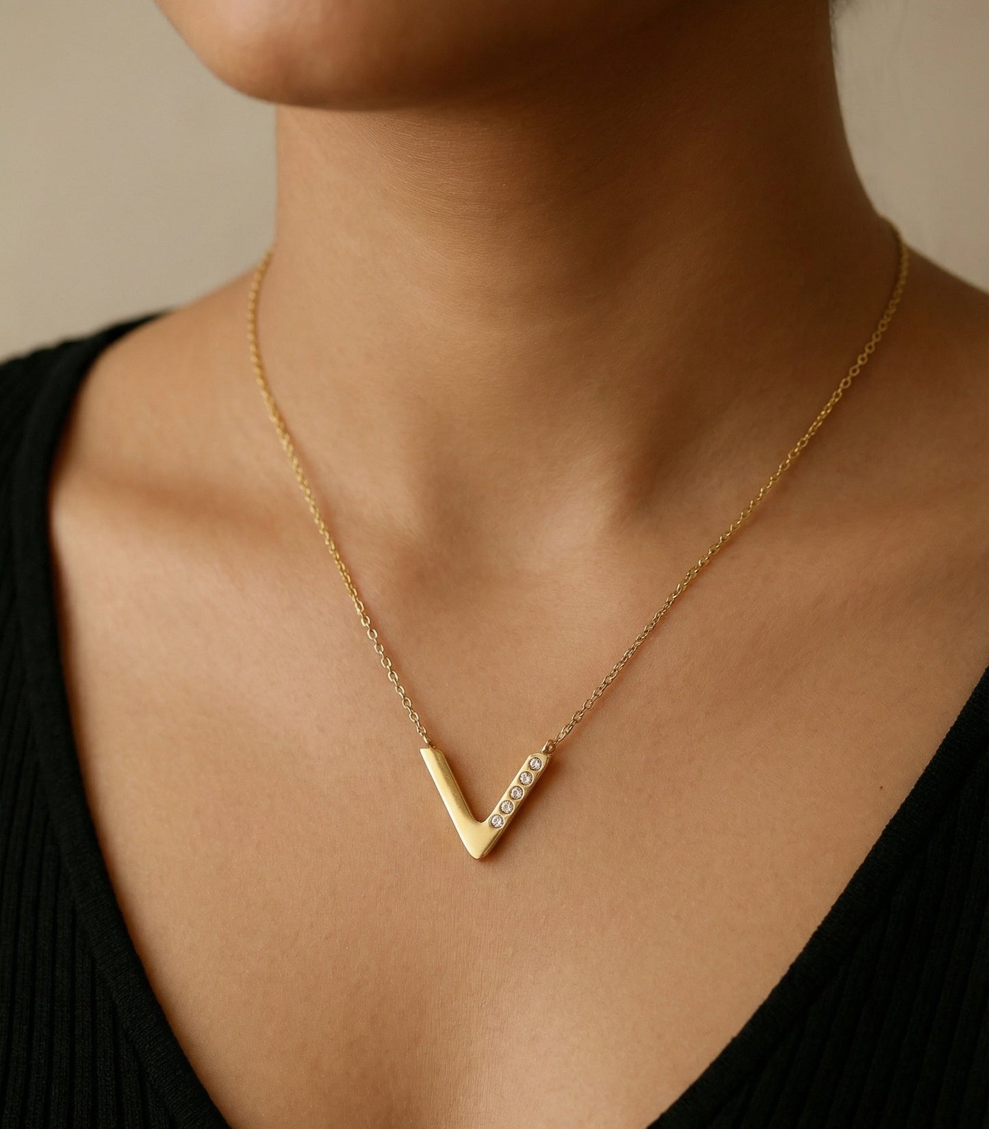 Minimal V Initial Pendant Necklace