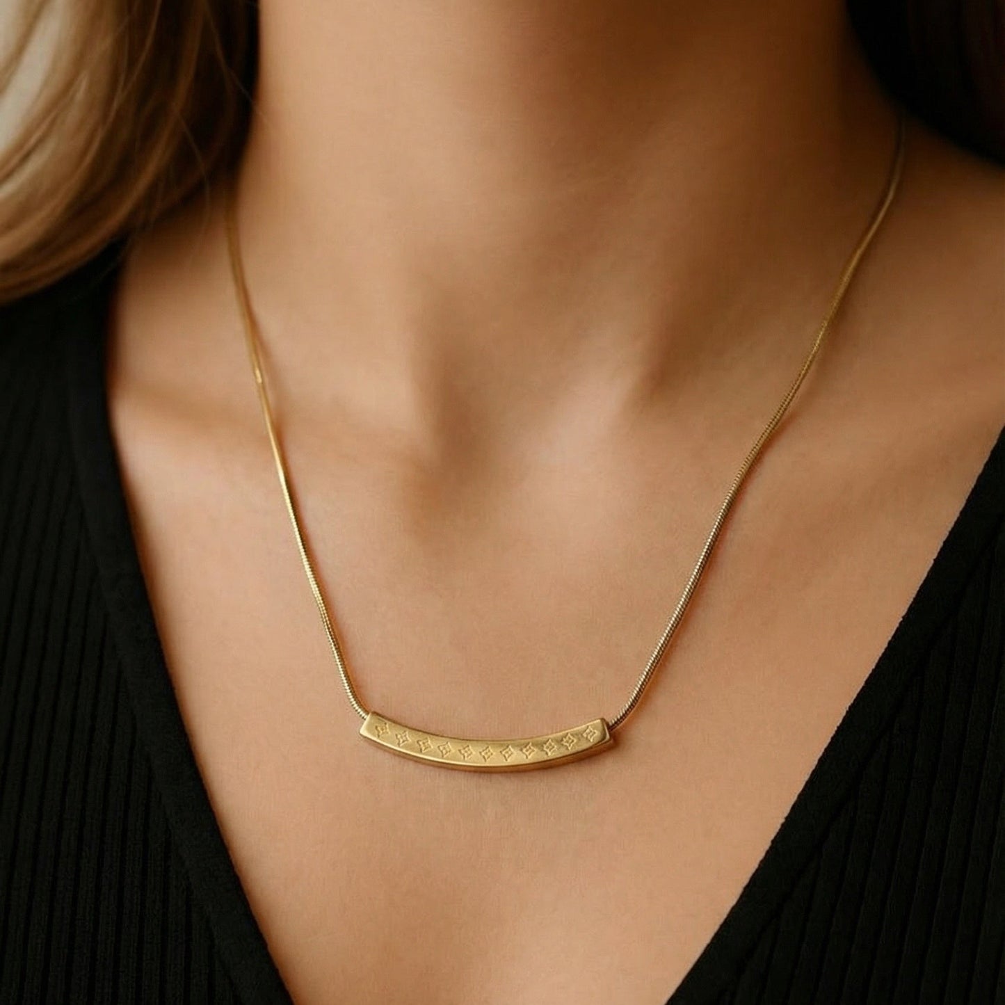 Sarayah Gold Bar Necklace