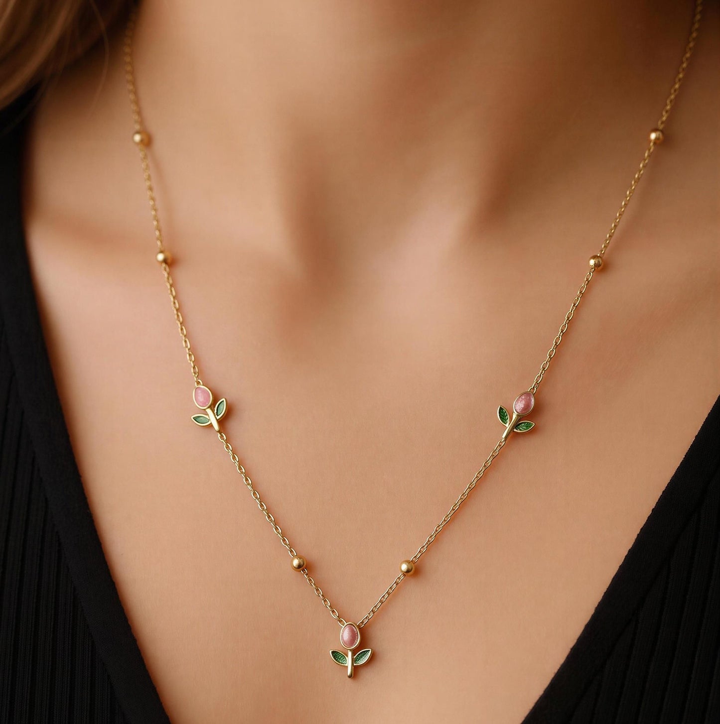 Roselle Bloom Necklace