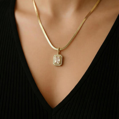 Radiant Luxe Pendant Necklace