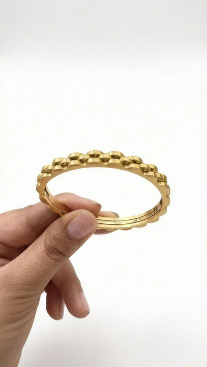 Chunky Luxe Link Bracelet