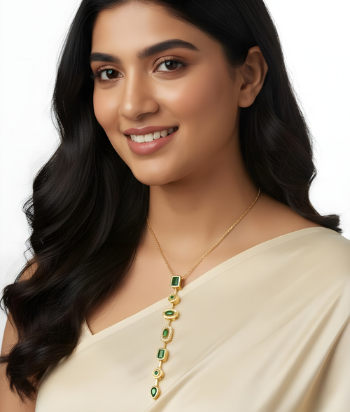 Emeralda Luxe Necklace – 18K gold-plated stainless steel pendant necklace
