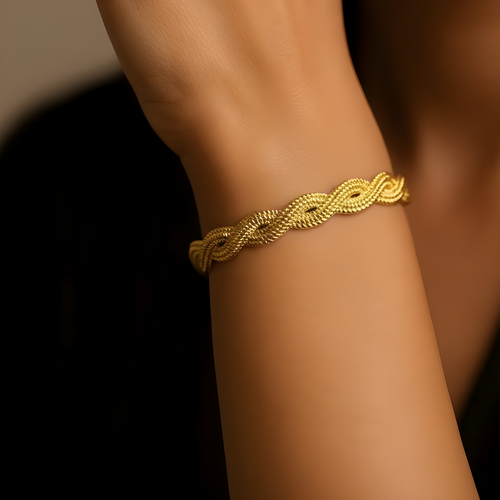 Eternal Twist Braided Gold Bangle – 18K gold-plated stainless steel bangle