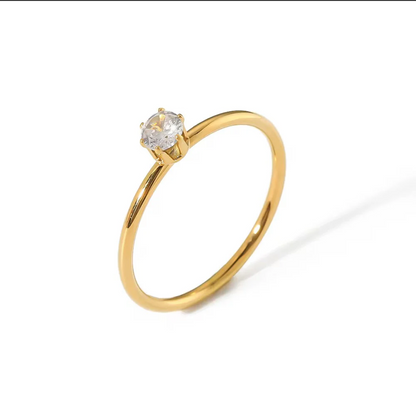 Luna Solitaire Ring