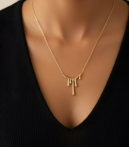Drizzle Glow Necklace