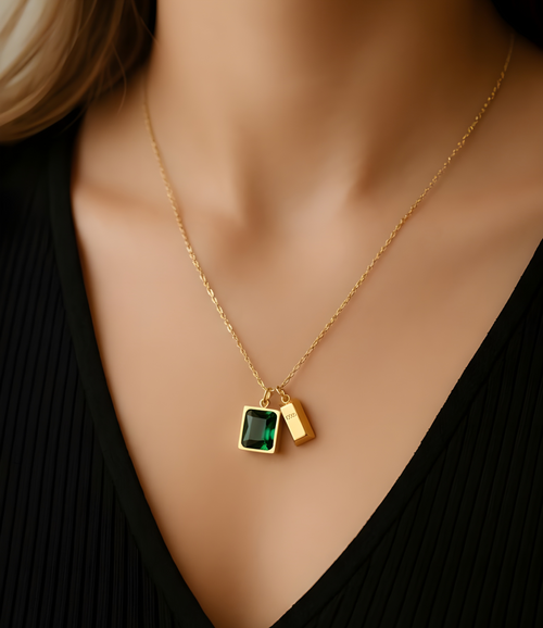 Ashara Luxe Emerald Duo Pendant – 18K gold-plated stainless steel pendant necklace