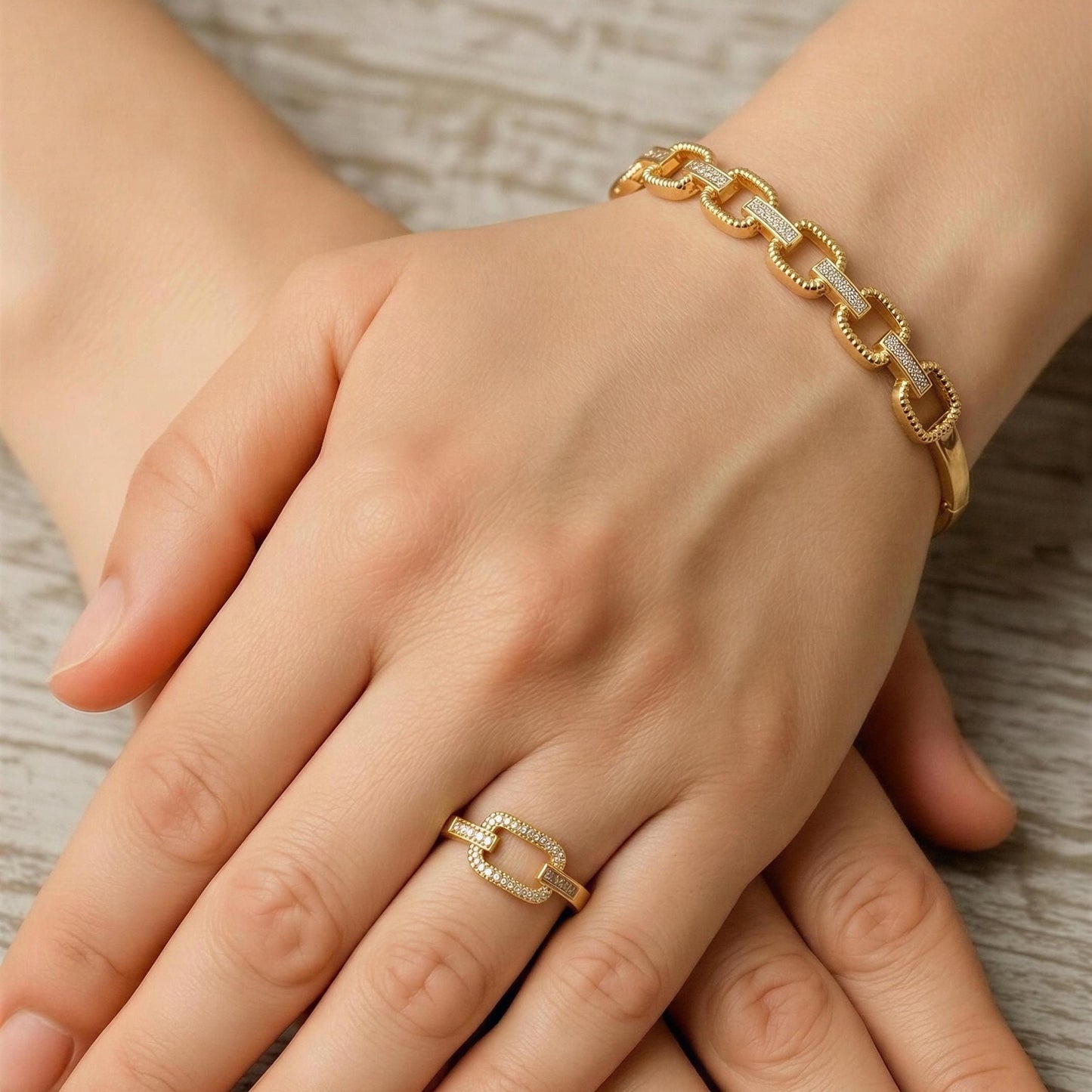 Elara Link Gold Bracelet & Ring Set