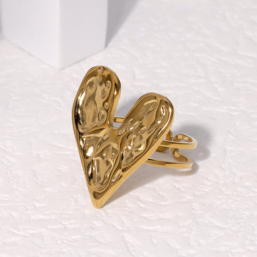 Ashara Abstract Heart Statement Ring – 18K gold-plated stainless steel adjustable ring
